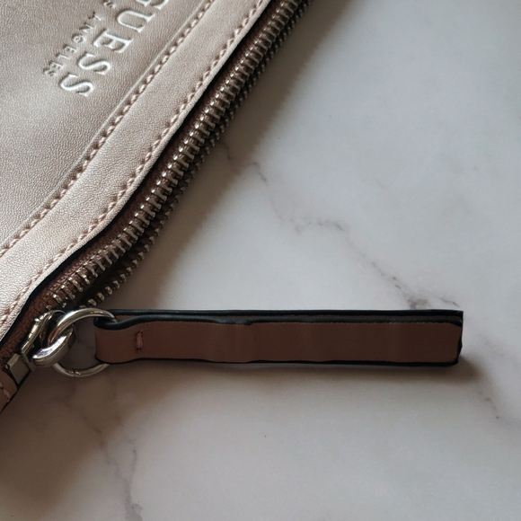 Guess Tan Leather Wristlet Clutch with Logo - Picture 4 of 6